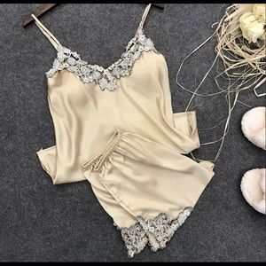 SILK 2 PCS SHORTS PAJAMA SET